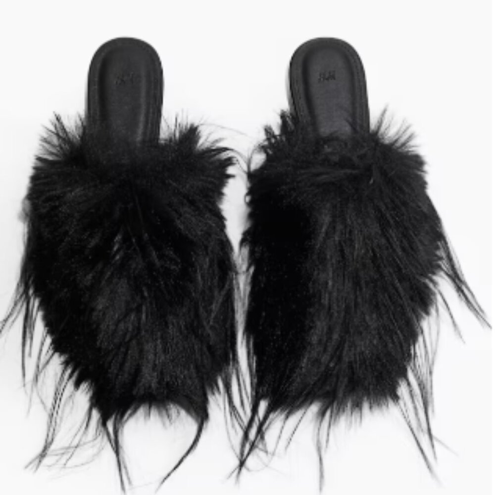 A/W 2024 H&M FLUFFY MULES